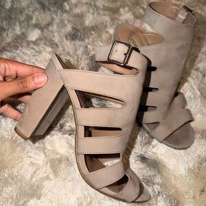 Steve Madden Taupe Cutout Peep-Toe Block Heel Sandals